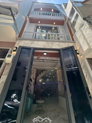 bán nhà 3 tầng + sân thượng trần bình trọng, q5 5 pn 4 wc dtsd 66m giá 5.9 tỷ tl