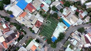 ngộp bank! bán khuôn đất lớn góc 2 mặt tiền ngay thủ thiêm 35m x50m nh 50m, giá chỉ 110tr/m2