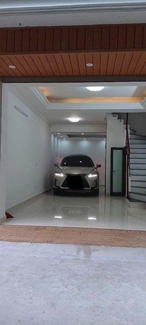 bán nhà phố hoàng văn thái - phân lô - gara - ô tô tránh - thang máy - khu vực an sinh đỉnh cao