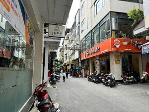 bán nhà phân lô đh ngoại ngữ phố trần quốc hoàn - 17 tỷ - 40m - ô tô tránh - kinh doanh đông đúc