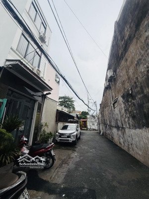kề đại học ngân hàng nhà 1 trệt xe hơi né 40m (4x10m) 4,1 tỷ linh chiểu, thủ đức