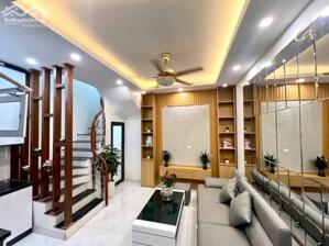 Bán biệt thự Dương Đức Hiền 120m2 lô góc 3 thoáng ô tô vào nhà đủ nội thất 9 tỷ