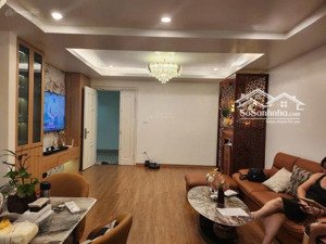 cần bán nhà mặt ngõ phố xuân la tây hồ hà nội. dt 125m2 x5 t,mt 5m ngõ rộng ô tô đỗ cửa