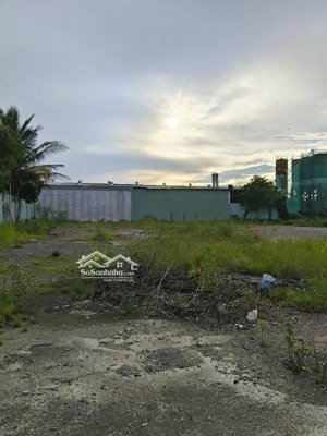 bán 1509m2 đất mặt tiền lớn phường phú hữu, q.9, gần full thổ, giá 88 tỷ