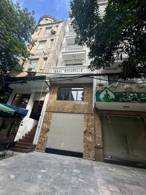 cho thuê nhà mặt phố lò đúc vị trí đẹp, phù hợp mọi mô hình kd, dt 180 - 2 tầng, giá 40tr