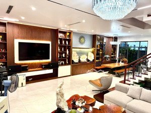 bán nhanh căn liền kề vin marina - vĩnh biện - lê chân - hải phòng