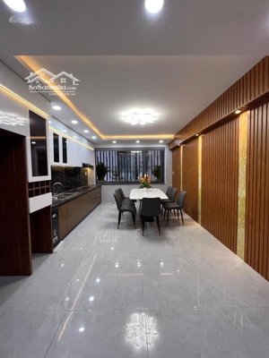 siêu phẩm nhà 5 tầng thang máy hxh 405 nguyễn oanh, p.17, gò vấp