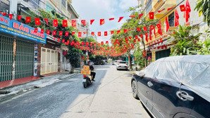 phân lô oto kinh doanh lãng yên nhà mới - ở ngay hàng xóm thân thiện