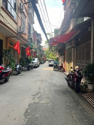 kim giang-hoàng mai-vành đai 3-nguyễn xiển ngõ ô tô qua nhà ngõ thông kinh doanh ôt0 7 chỗ vào nhà