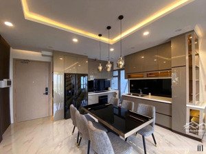 palm heights 2pn2wc căn góc 7,7tỷ bao thuế phí full nt