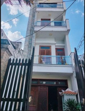 bán căn hồ - đường nguyễn tư giản - 143m2- 4 tầng - đường 8m- 17tỷtl