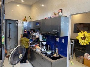 chỉ 5 tỷ nhà đẹp 2 tầng gần trần xuân soạn , p.tân hưng quận 7,ngang 6m,3pn