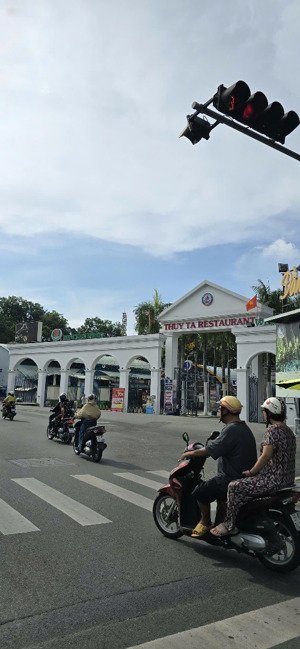 khuôn hiếm 2000m2: xây chung cư 20 tầng trung tâm tân phú- ngay cv đầm sen chỉ 150 tỷ