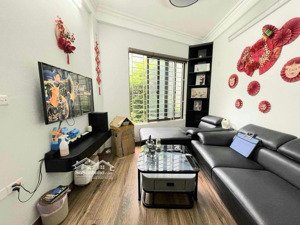 bán nhà dân xây khương trung thanh xuân ở ngay 2 thoáng trước sau chào hơn 6 tỷ