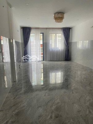 bán nhà phường 15, tân bình xe hơi ngủ trong nhà - hẻm xe tải tránh - 60m2 - 4 tầng - chỉ 10.x tỷ.