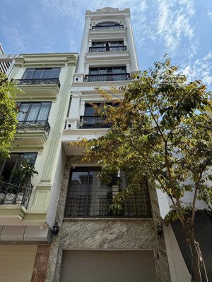 bán nhà riêng xuân la - phân lô - thang máy - thoáng trước sau - gara - ô tô tránh -99m2