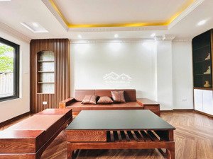 bán nhà vũ tông phan; 38m*5 tầng; xe 7 chỗ vào nhà, thông vũ tông phan,trần hoà,kim giang. 9,5 tỷ.