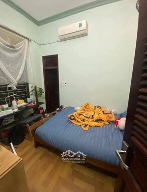 siêu nóng !nhà đẹp mặt tiền 6m gần biển