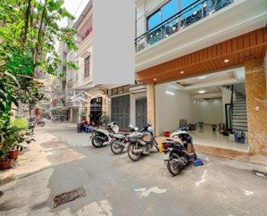 bán nhà mặt ngõ phố hoàng văn thái, 20,8 tỷ, 55m2, thang máy,view đẹp chỉ với q.thanh xuân, hà nội