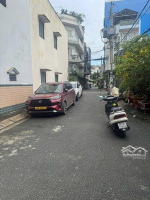 khẩn cấp! tin nóng nhất tân phú: lê thúc hoạch - nhà đẹp mới tinh - ô tô vào tận cửa! giá chỉ 5t7