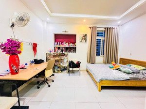 bán nhà 75m2 -3 tầng đúc kiên cố 4pn đường trần thị trọng phường 15 tân bình tphcm