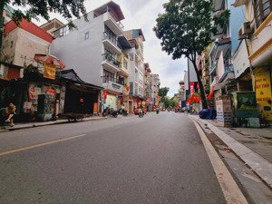 bán nhà cấp 4 phố lạc long quân, 160m2, mt 6m, đường 7,2m, 15m ra phố, 2 mặt ngõ, kinh doanh, 40 tỷ