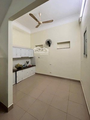 bán nhà phố xuân la - 55m2, 3 tầng, 5m mặt tiền - 12 tỷ - an sinh đỉnh - xây dựng chắc chắn