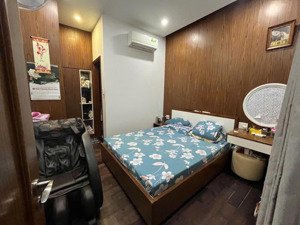 5 phòng ngủ mức độ thuê tốt đường 5m hẻm xe hơi shr gần trường đại học, gần tttm đường mua sấm tốt