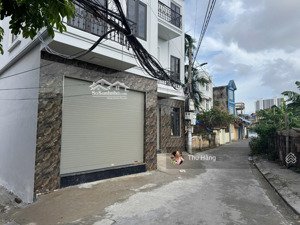 sốc - nhà thuỵ phương phân lô - góc - ô tô - 40m2 5 tầng 4,7m mt chỉ 6,x tỷ - ở ngay - đầu tư tốt