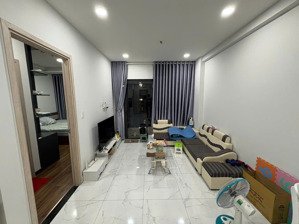 cần bán căn 2 phòng ngủ 70m2 full nội thất charm city sổ hồng riêng