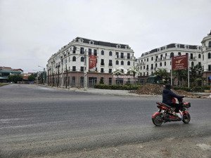 rê nhất thị trường liền kề 75m2 xây 4,5 tầng full đất, mặt tiền 6,25m giá chỉ 12ty bao phí sang tên