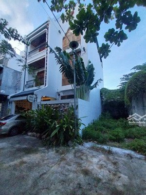 bán đất ,sát đường sư vạn hạnh,vĩnh hải,dt 70,8 m2,ngang 4,hướng nam,đường ô tô- giá 4 tỷ tl