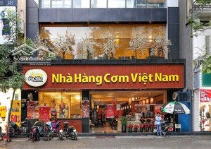 cho thuê nhà vị trí cực đẹp mặt phố phạm ngọc thạch 440m2, mt10m, thông sàn, riêng biệt