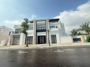 chính chủ cần bán nhà 3 tầng 90m2