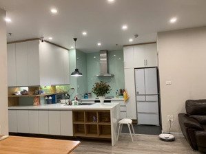 bán căn hộ cao cấp tòa vinhome gardenia. 75m2 2vs full nội thất, full tiện ích đẳng cấp...