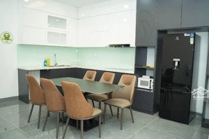 nhà đẹp long lanh - 6 tầng - kinh doanh - thang máy - tiện ích bạt ngàn