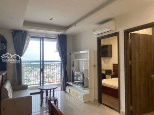 chỉ 1 căn duy nhất tại q7 boulevard 2pn - 2wc có nội thất cơ bản giá 10 tháng