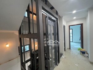 đất trung tâm phường phú lương, nhà đẹp đường rộng, nhà mới xây