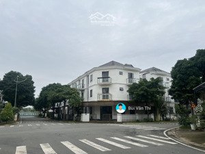 chính chủ gửi bán nhà phố 5x17,7 sim city