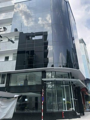 cho thuê tòa nhà đẹp trần quốc thảo quận 3 góc 2 mặt tiền