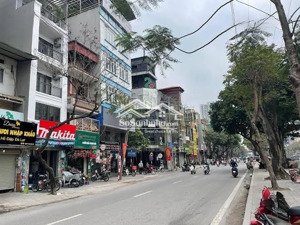 hàng xóm nhờ bán nhà riêng lấy tiền chia con cháu tại ngã tư trần khát trân , lò đúc giá tốt