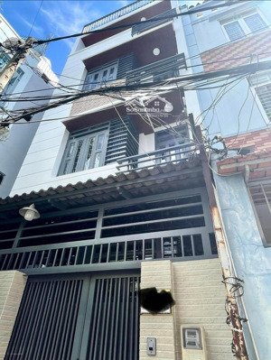 gấp! cần bán nhà đường văn thân,
quận 6 - 67,5m2 (4,5x15m), sổ đẹp, đang cho thuê 20 triệu