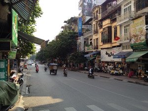 bán nhà ngọc khánh - ba đình - 6 tầng thang máy - nội thất xịn - 15m ra oto - giá chỉ 8,x tỷ!