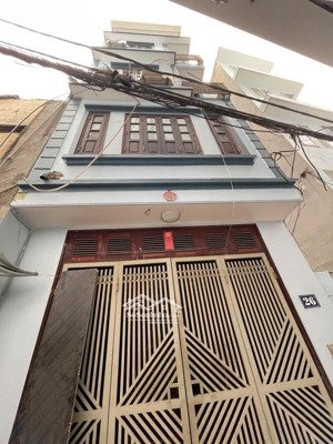 phú đô 34m - 4 tầng dân xây , lô góc 2 mặt thoáng , ô tô đỗ , ở hay kinh doanh dòng tiền đẹp