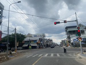 chính chủ cần bán nhà mặt tiền đường huỳnh minh thạnh, tt phước bữu , dt 220m2, 5.8 tỷ