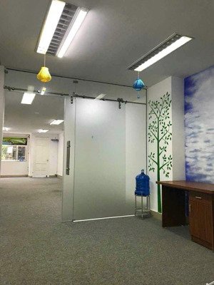 chính chủ cho thuê nhà mặt phố yên hòa, diện tích 18m2x3t, mt 3m, thông sàn