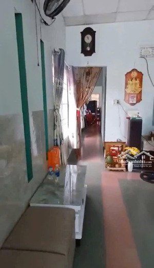 giá 6,5tỷ- bán nhà mặt tiền đường nguyễn thái học (gần chợ đầm)vạn thạnh -nha trang- diện tích 78m2