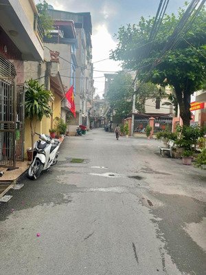 nhà đẹp phố kim giang ô tô 7 chỗ qua nhà ngõ thông kinh doanh nhỏ , dt 42 m2