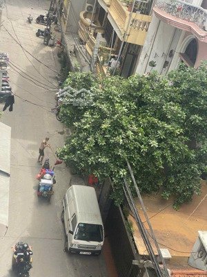 bán gấp nhà mặt phố tân ấp bà đình 42m2 giá hấp dẫn