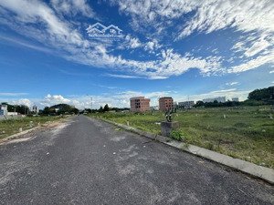 siêu phẩm giữa lòng thủ đức nhà chính chủ, giá cực mềm diện tích: 4x14m full thổ cư